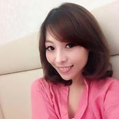 Queena Huang's photo