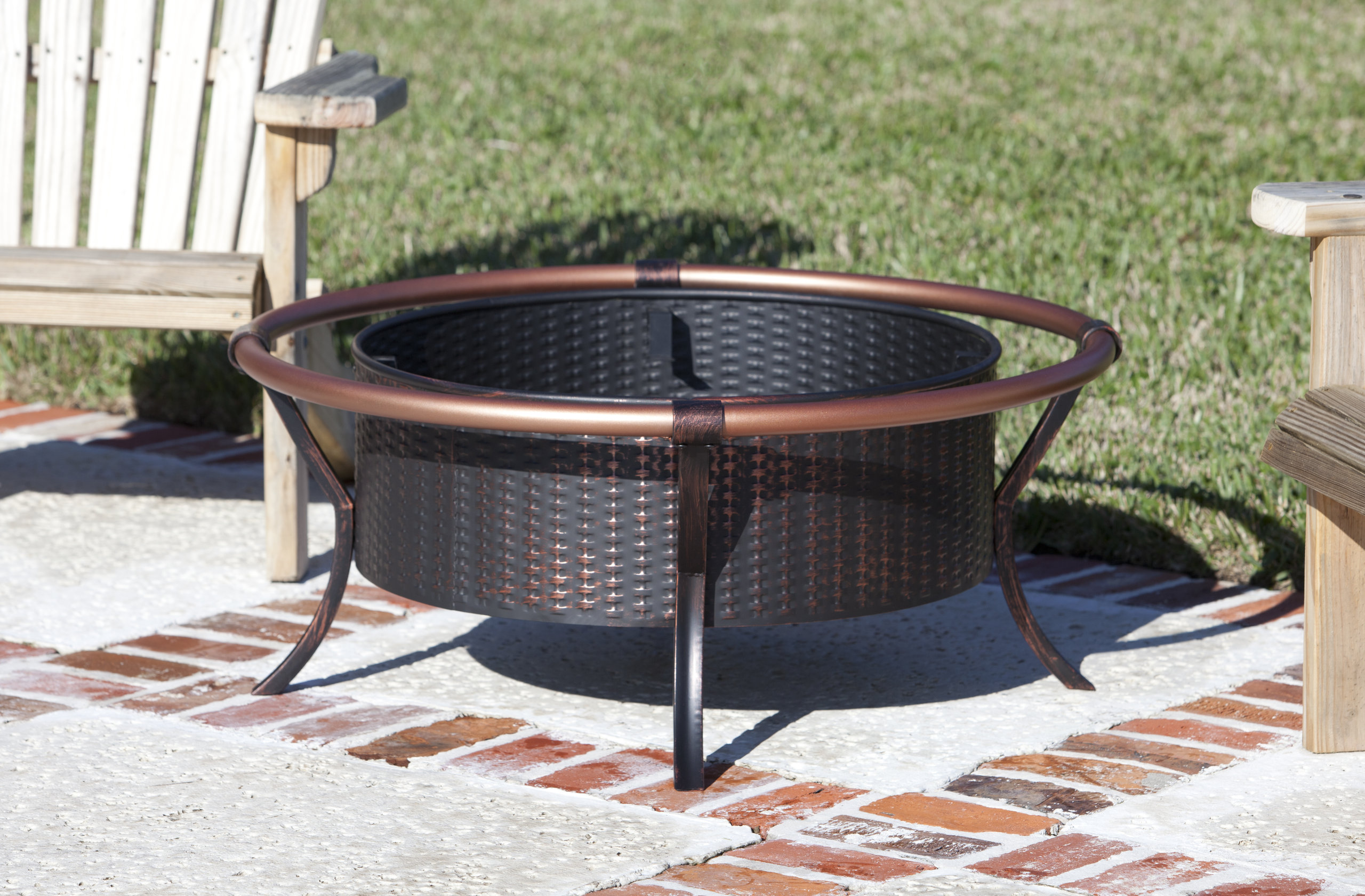 Copper Rail Fire Pit - Transitional - Fire Pits - by Buildcom | Houzz