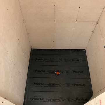 Dufraine’s Master Shower