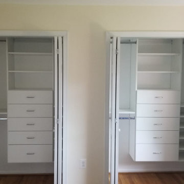 Master Bedroom Reach In Closet