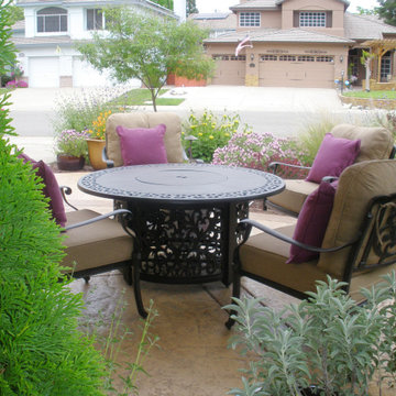 Front Yards and Walkways