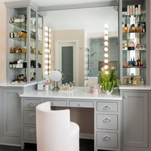 Make up vanity