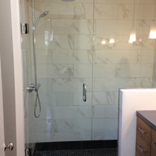 Mom's Guest Bathroom