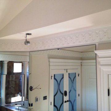 Chain-style Crown Moulding