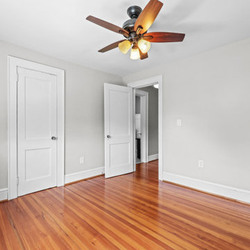 90 Farmington Ave, Farnington