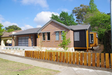 This is an example of a contemporary exterior in Sydney.