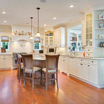 Waterfront Kitchen with Classic and Timeless Style