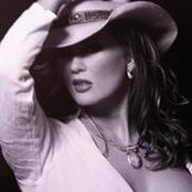 Stacy Lee's photo