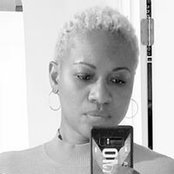Moreen Wallaces foto