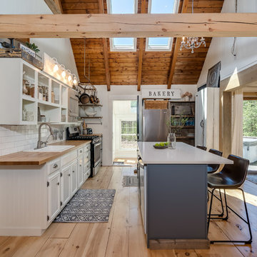 Modern Farmhouse in Hiram, Maine