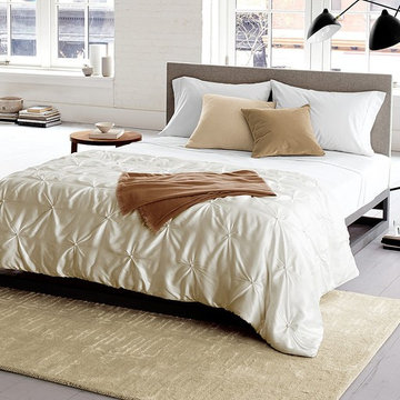 Eileen Fisher Seasonless Silk Bedroom