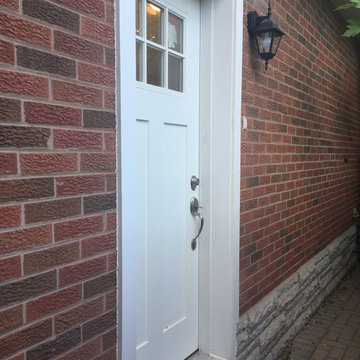 Legal side entrance