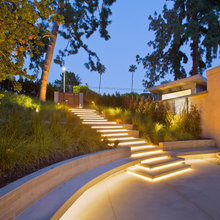 WALKWAY TO POOL AREA