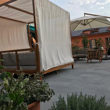 Una terrazza nel verde