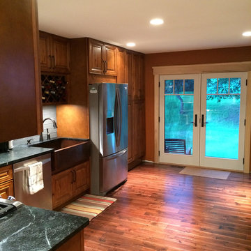 Rustic Knotty Maple