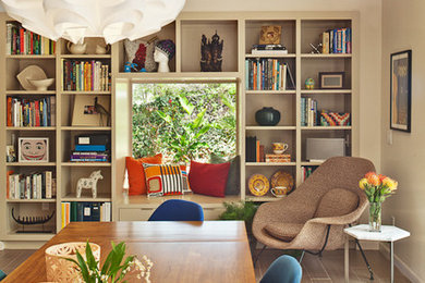Example of a minimalist dining room design in Austin