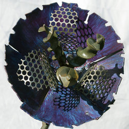 Saw Blade Flowers - Home Decor