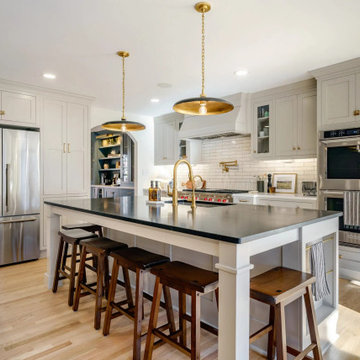 Latest Kitchens