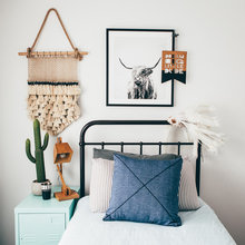 - kids bedroom / playroom