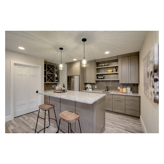 Kitchenette - Transitional - Kitchen - Minneapolis - by A & K Custom  Cabinetry