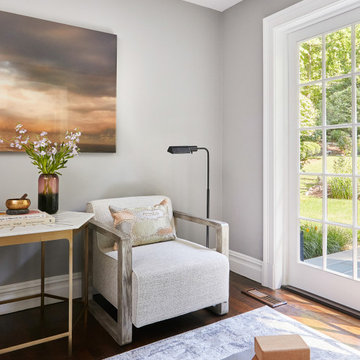 Charming Chappaqua Home: Entry