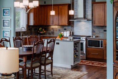 Transitional home design photo in Other