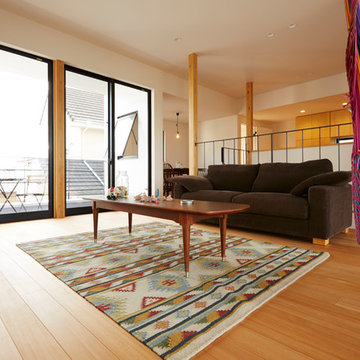 HOUSE / H #1
