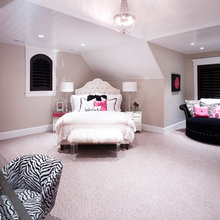 B's Room