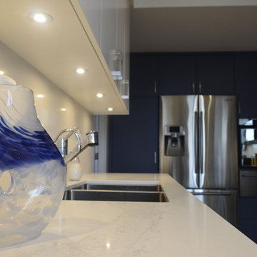 Closed Kitchen@Kerrisdale