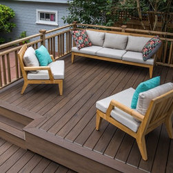 NE Portland TimberTech Deck - Outdoor Decor