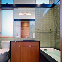 Ilan's Bathroom