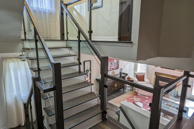 Inspiration for a staircase remodel in Ottawa