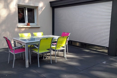 Modern patio in Angers.
