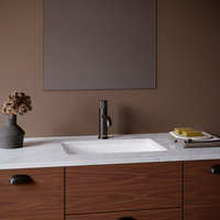 Karran 1-Handle 1-Hole Bathroom Faucet With Pop-up Drain, Matte Black