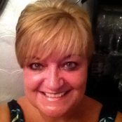 Julie Hartwell's photo