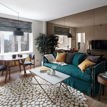 Leslie’s Apt