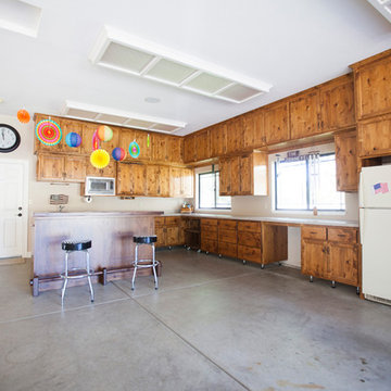 garage entertainment