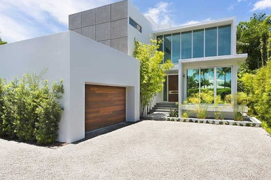Modern exterior home idea in Miami