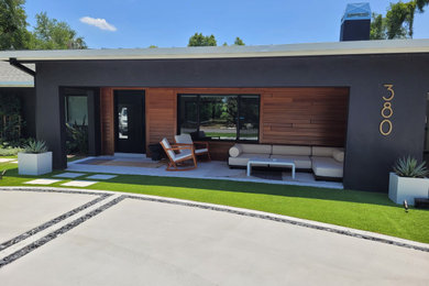 Modern exterior home idea in Orlando