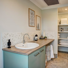 kaylies bathroom