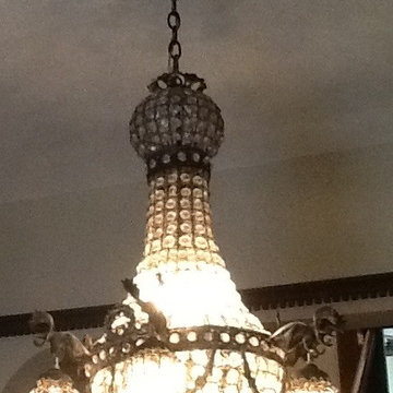 Chandeliers and Pendant Lighting