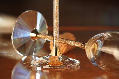 SWAROVSKI CRYSTAL FLUTE SETS $319.95 GOLD & CLEAR AVAILABLE