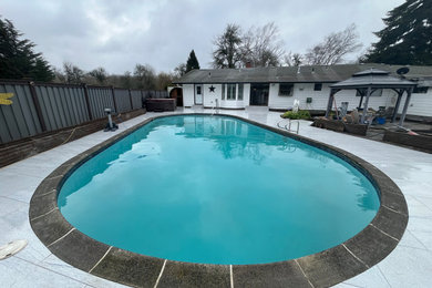 Example of a minimalist tile pool design in Seattle