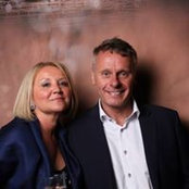 Julie Johnstone's photo