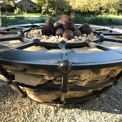FIRE PIT DECOR - Fire Pit Accessories