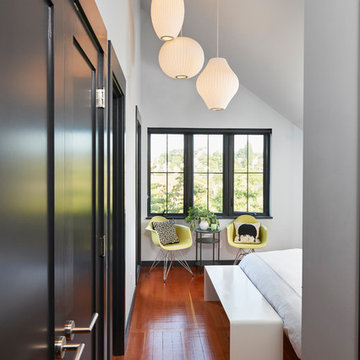 A Mixture of Modern & Classic