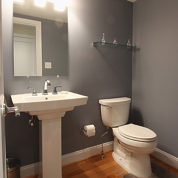 Small Powder Room