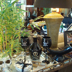 McKinley Square Home Showroom - Table Lamps