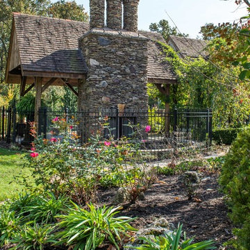 Ladue 3.2 Acre English Estate