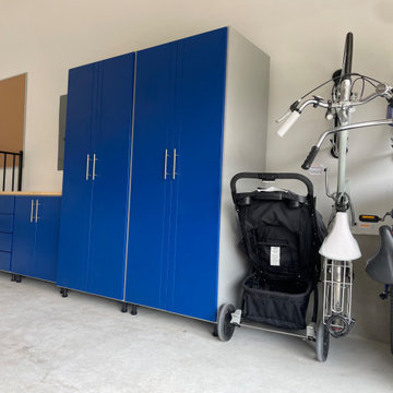 Multifunctional Garage & Dance Space